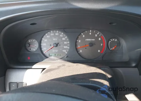 2000 Nissan Frontier Se-V6/Xe-V6 z USA, uszkodzony, nr VIN 1N6ED27TXYC322755